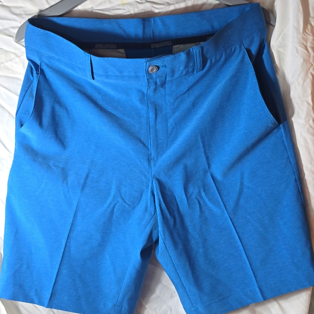 PGA Tour Golf Shorts Blue Mens Sz 32